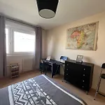 Le Balcon Victoria - 2 Chambres, Balcon, Parking 아파트