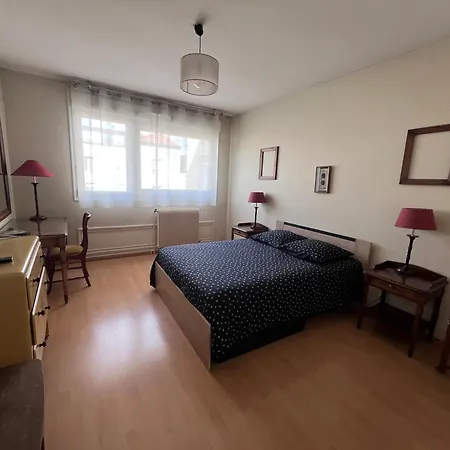Le Balcon Victoria - 2 Chambres, Balcon, Parking Νανσύ
