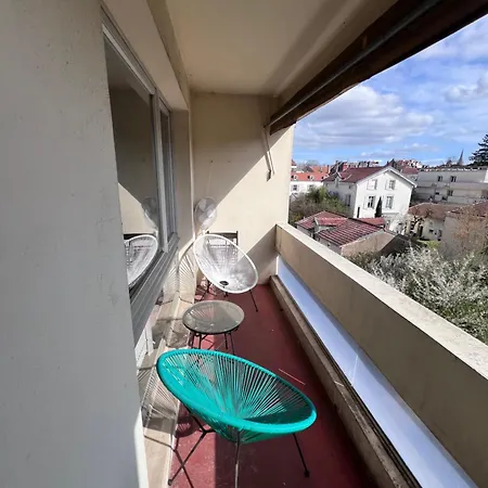 Le Balcon Victoria - 2 Chambres, Balcon, Parking * Νανσύ