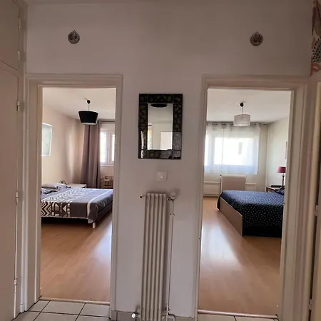 Le Balcon Victoria - 2 Chambres, Balcon, Parking Apartment
