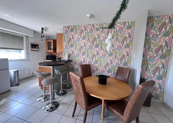 Le Balcon Victoria - 2 Chambres, Balcon, Parking *